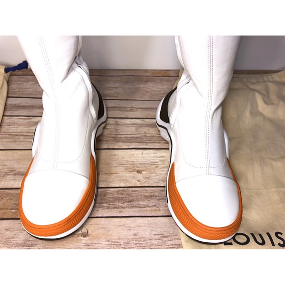 Louis Vuitton Thigh High Archlight Boot Sneaker - Picture 3 of 8